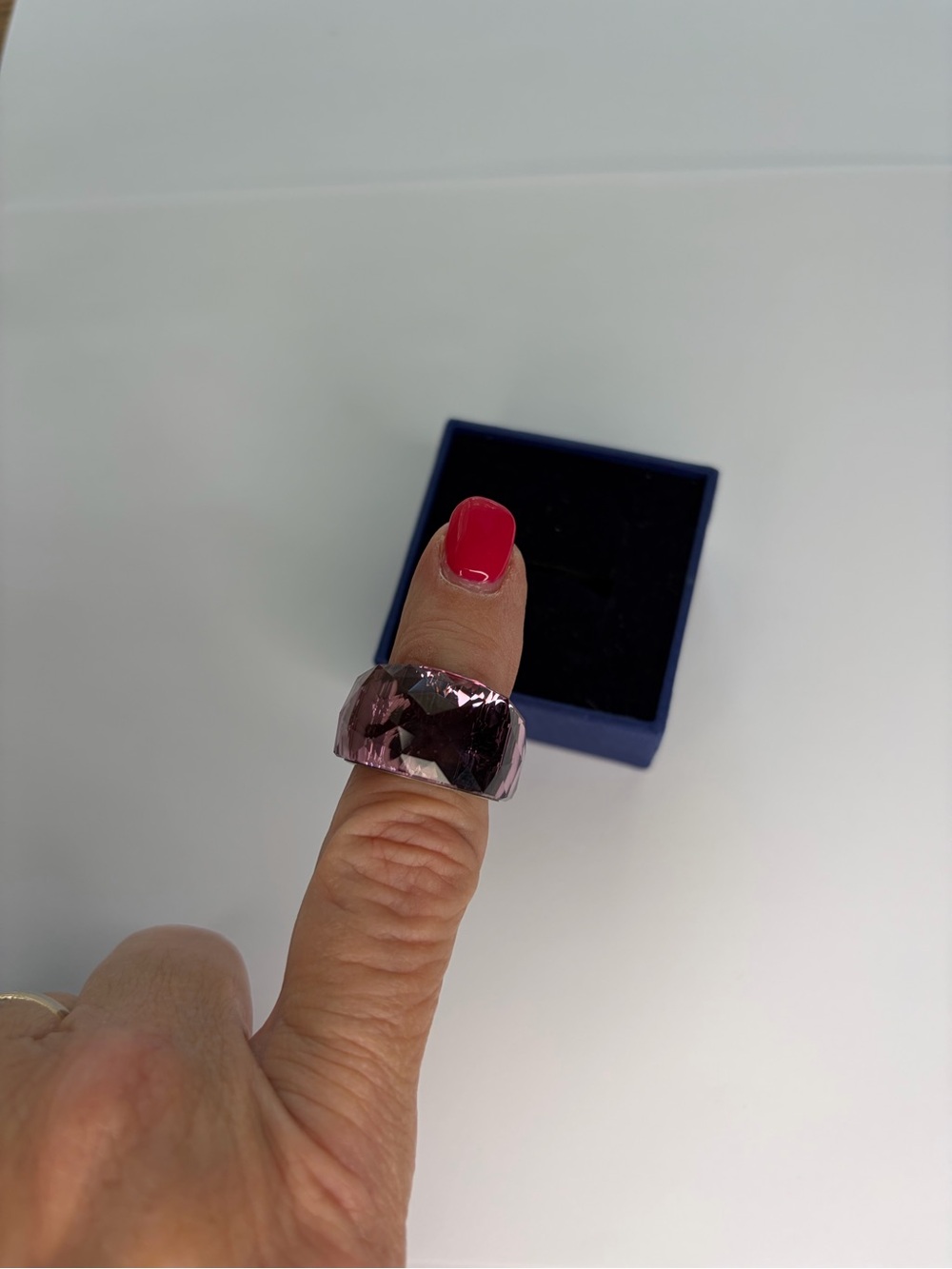 Swarovski Pink Crystal “Nirvana”Faceted Dome Ring - Picture 7 of 16